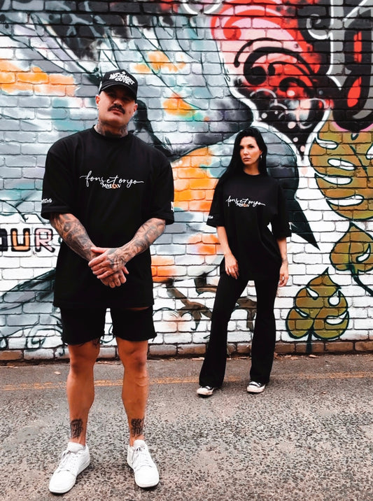 The “fons et origin” tee (black)